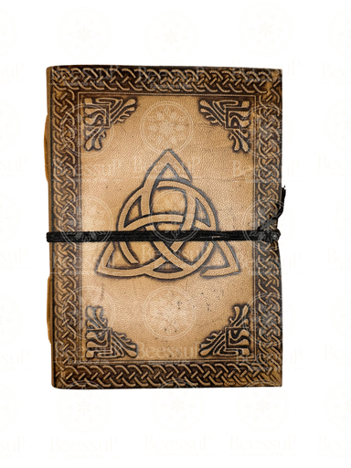 [BEE086] Carnet Artisanal Triquetra